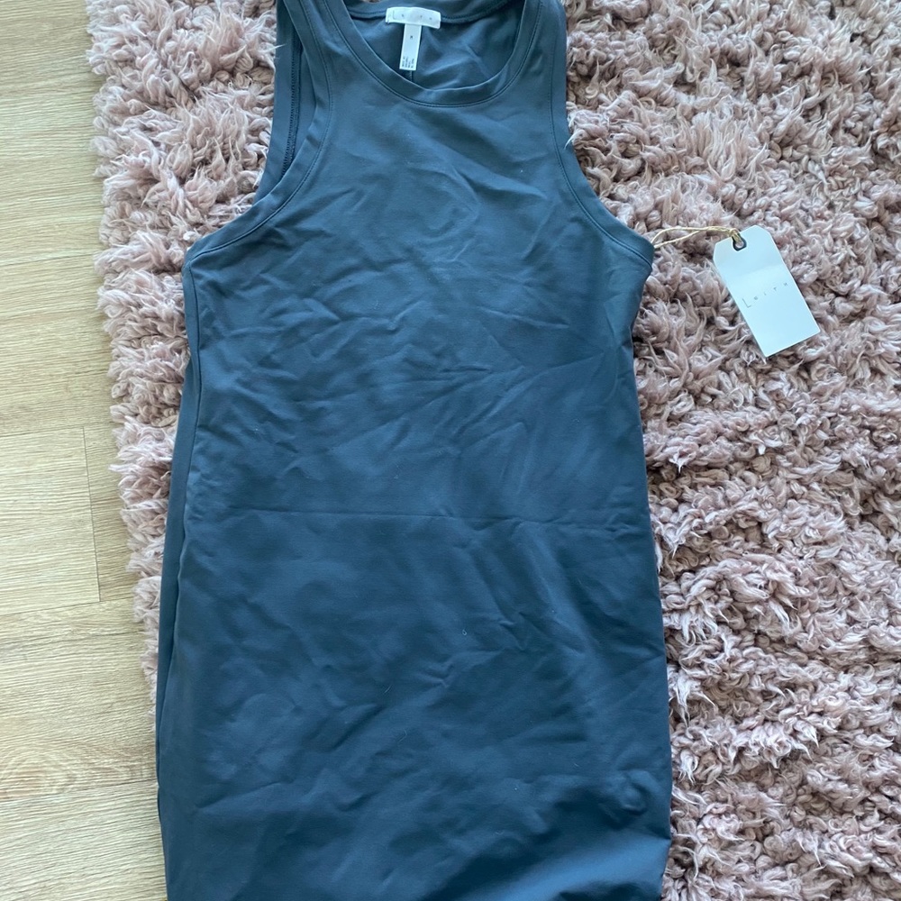 BNWT leith sleeveless dress